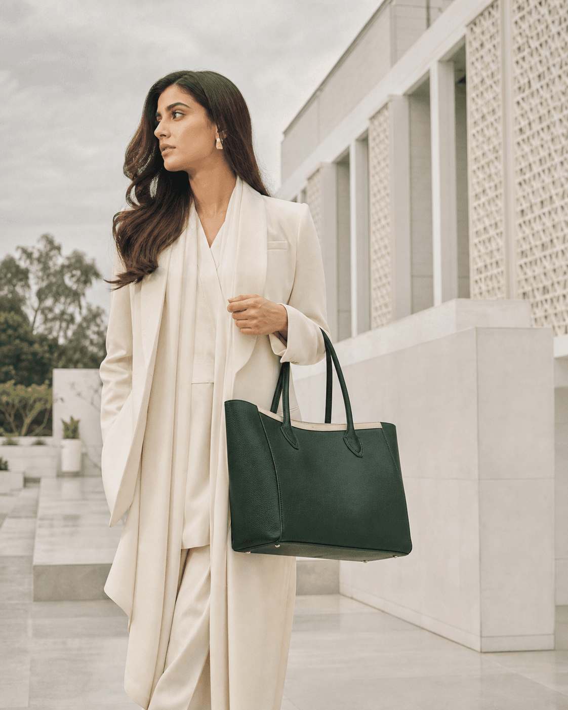 Atelier Tote 32 in Pakistan Green